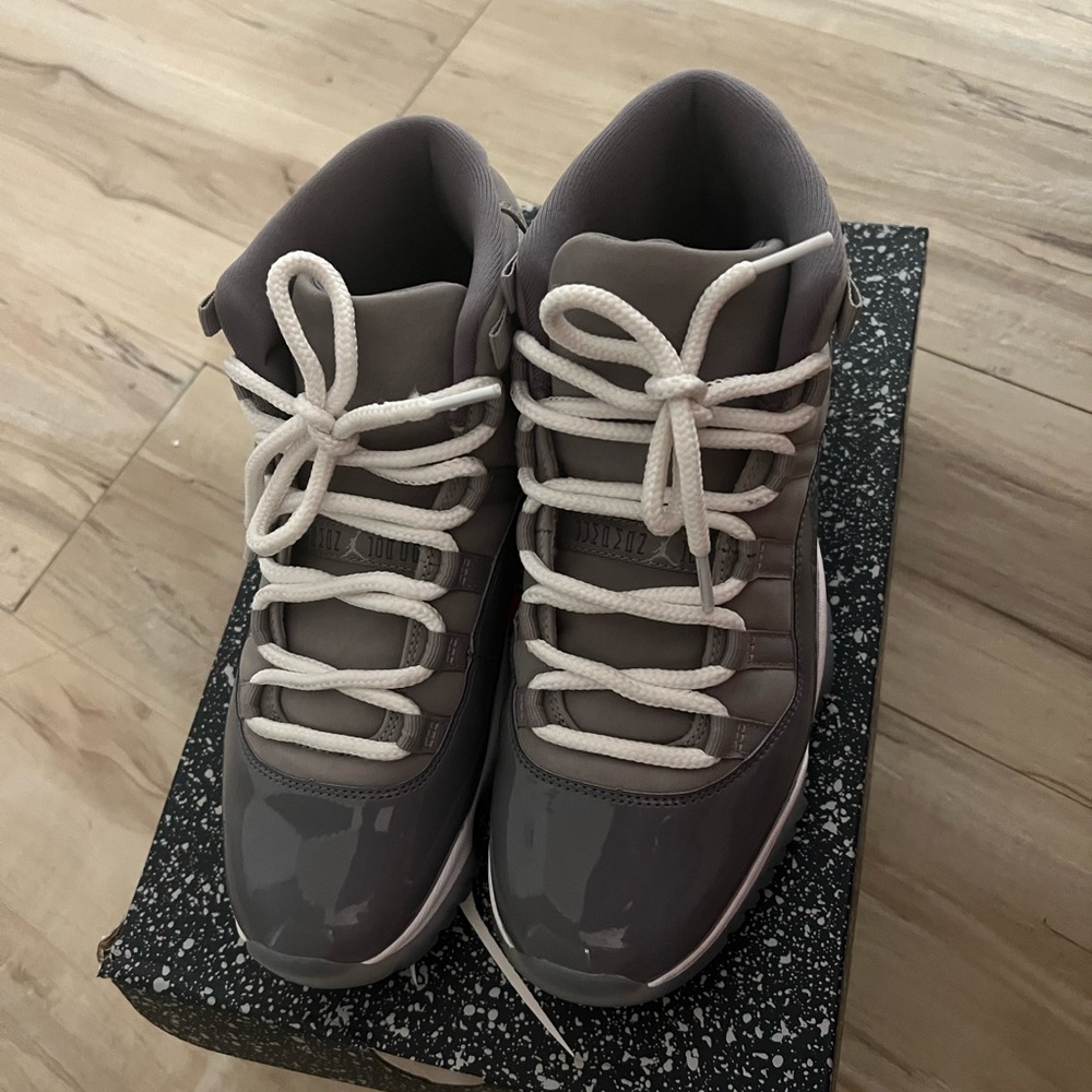 Cool grey jordan 11